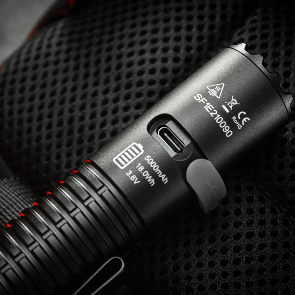 SPERAS E21 Tactical EDC Flashlight Build Detail